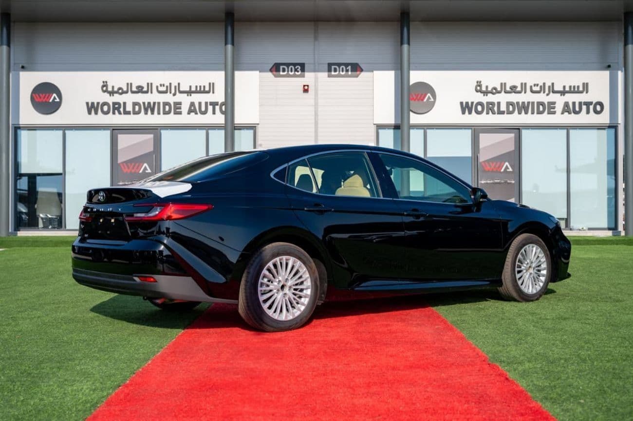 2026 Toyota Camry LE thumbnail 3