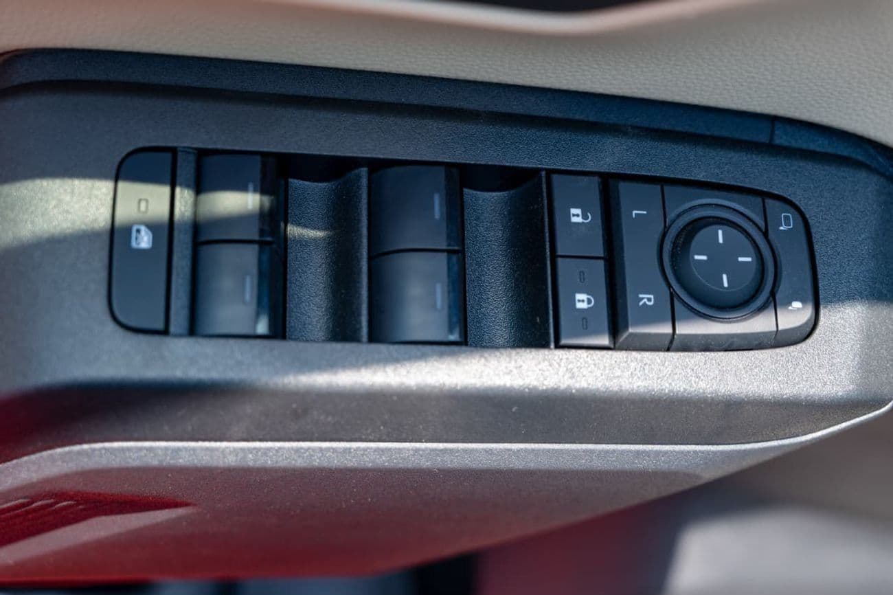 2026 Toyota RAV4 LE thumbnail 8