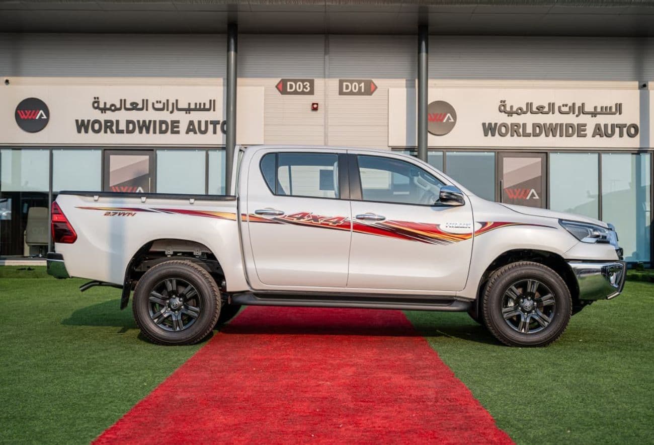 2026 Toyota Hilux GLX thumbnail 3