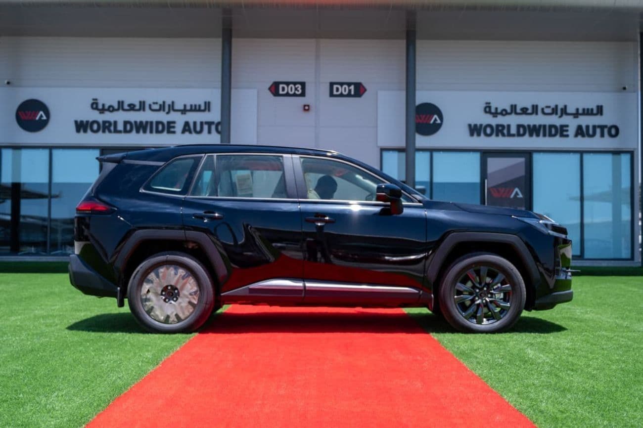 2026 Toyota RAV4 VXR HEV thumbnail 3