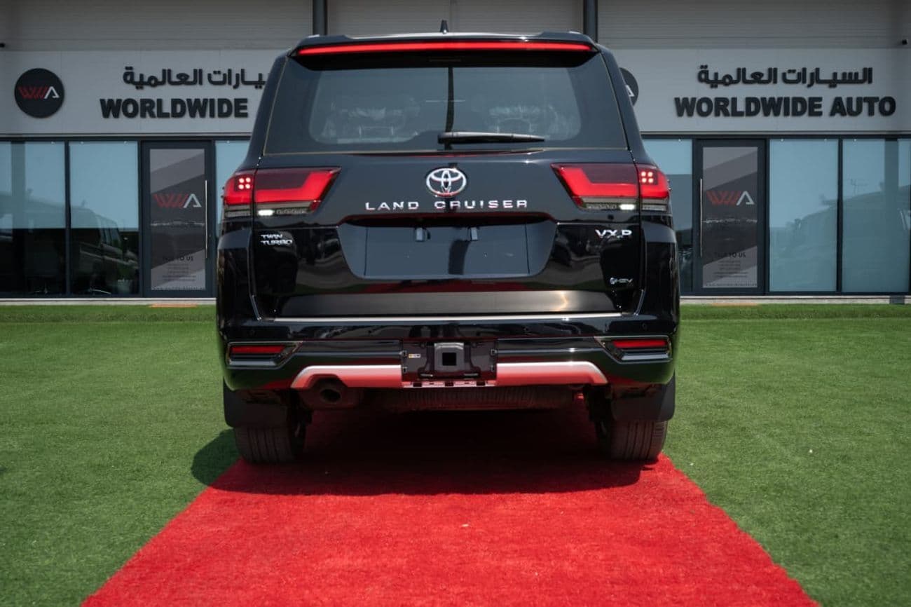 2026 Toyota Land Cruiser VXR thumbnail 7