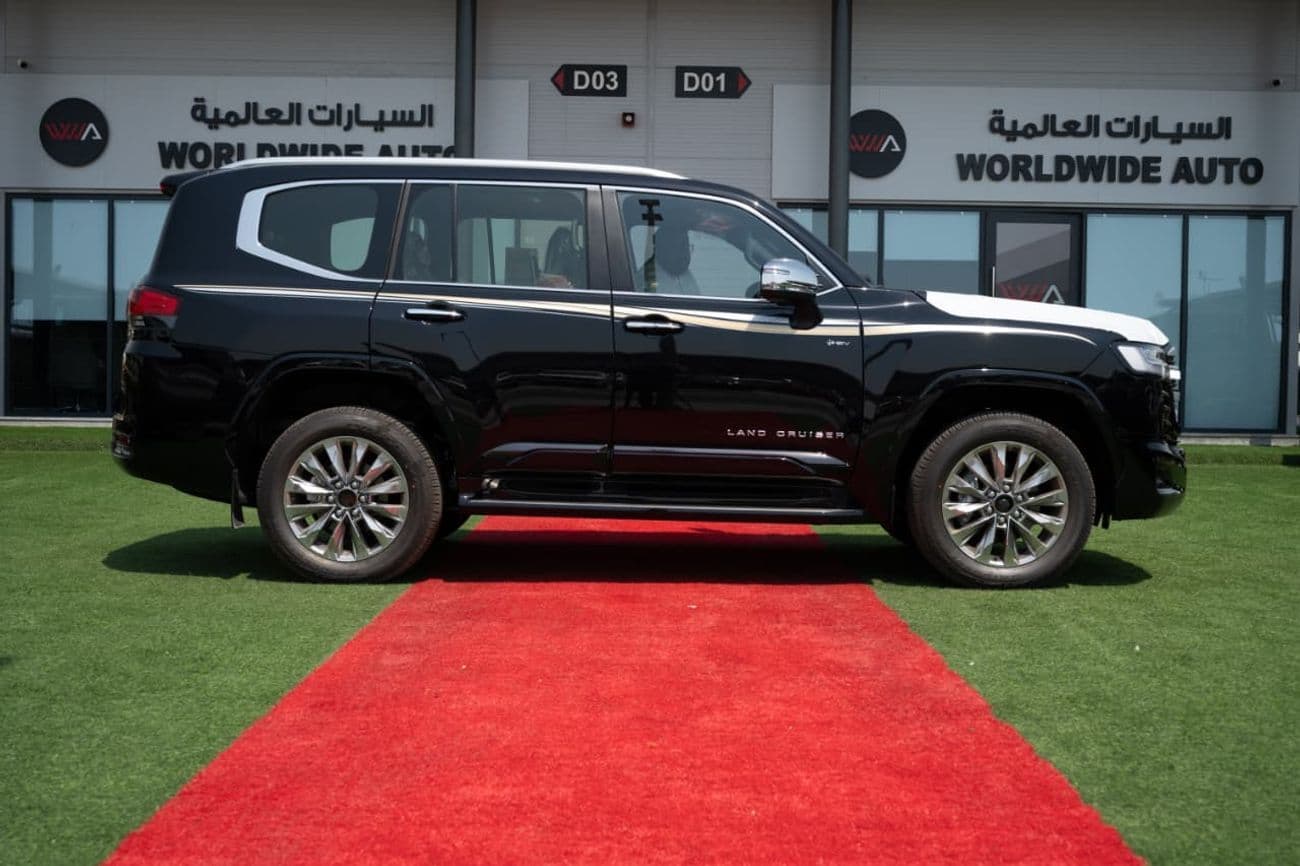 2026 Toyota Land Cruiser VXR thumbnail 3
