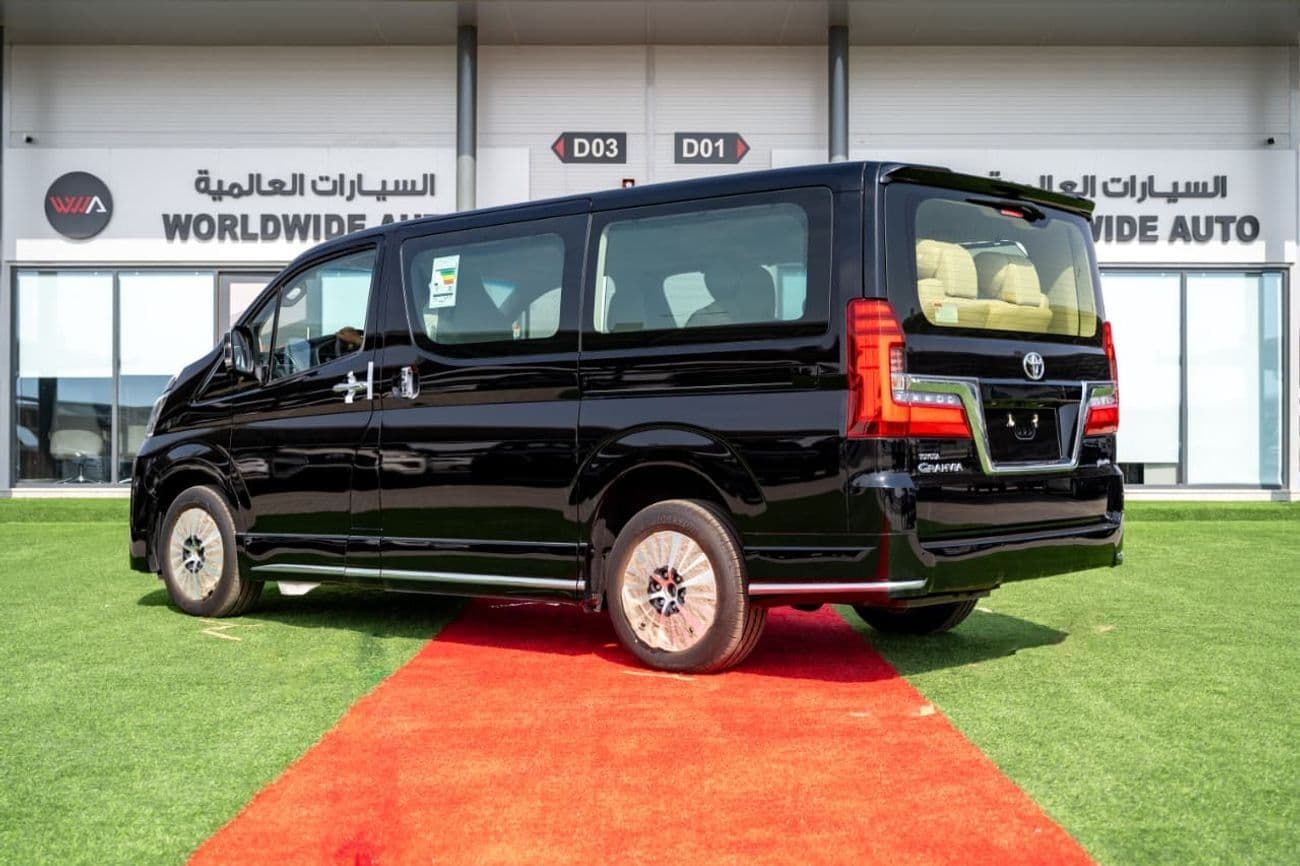 2026 Toyota Granvia PREMIUM thumbnail 2