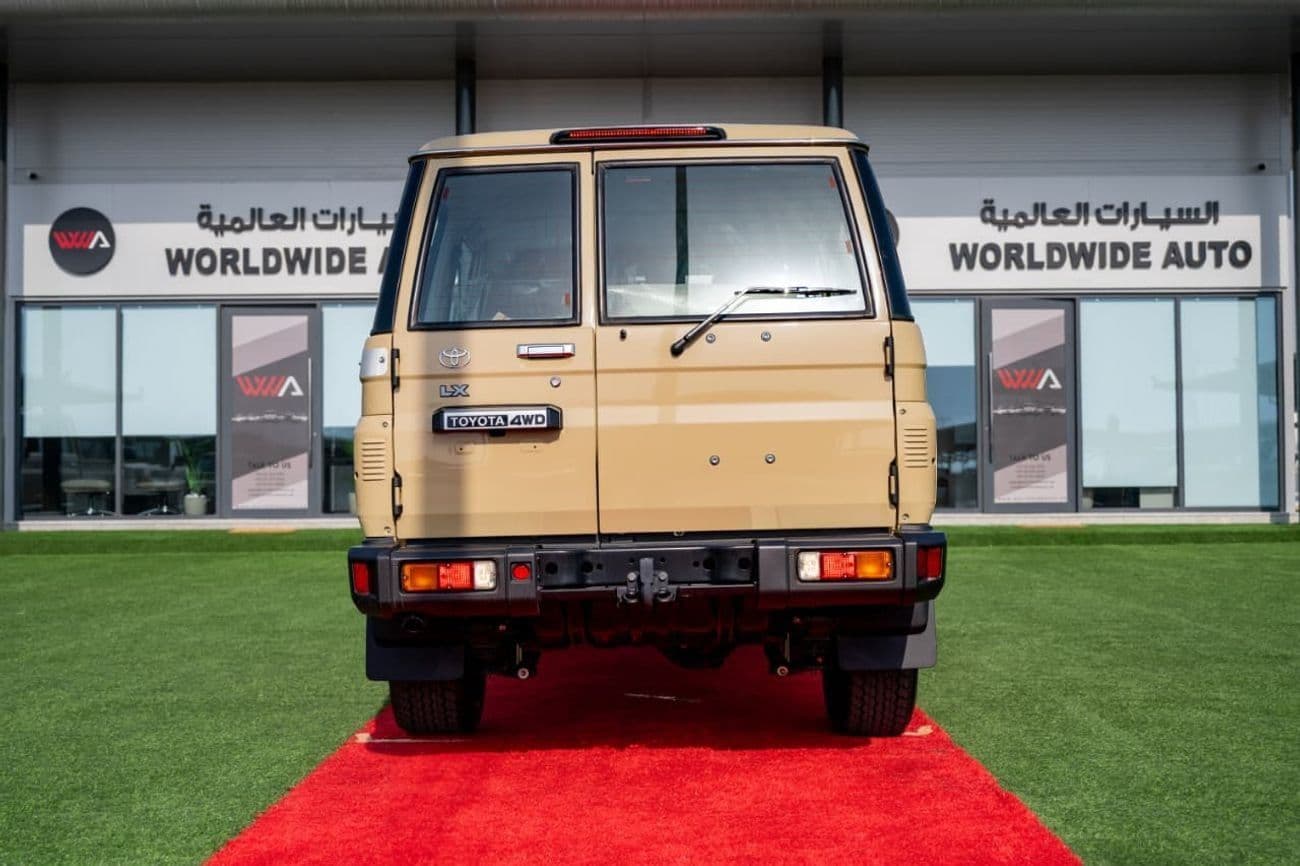 2026 Toyota Land Cruiser 70 HT S- DLX thumbnail 4