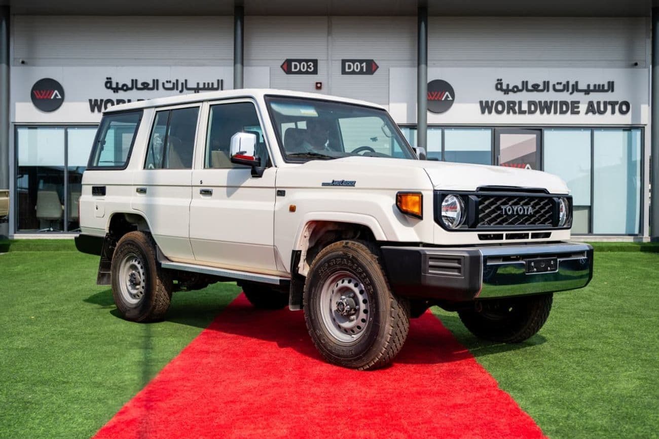 2025 Toyota Land Cruiser 70 LC76 HT VXR
