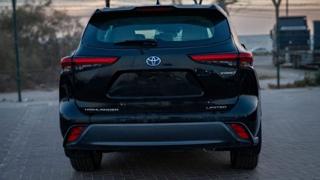 2023 Toyota Highlander LTD HEV thumbnail 4