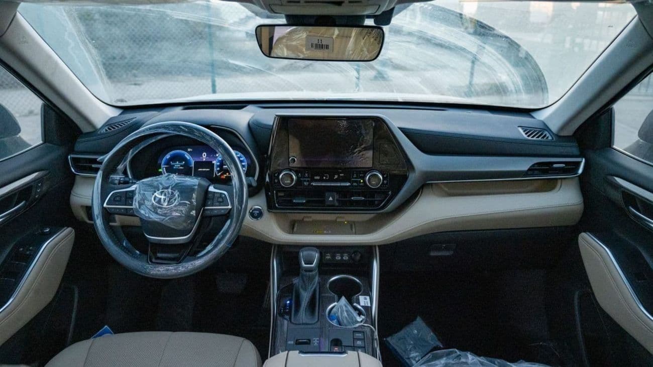 2023 Toyota Highlander LTD HEV thumbnail 7