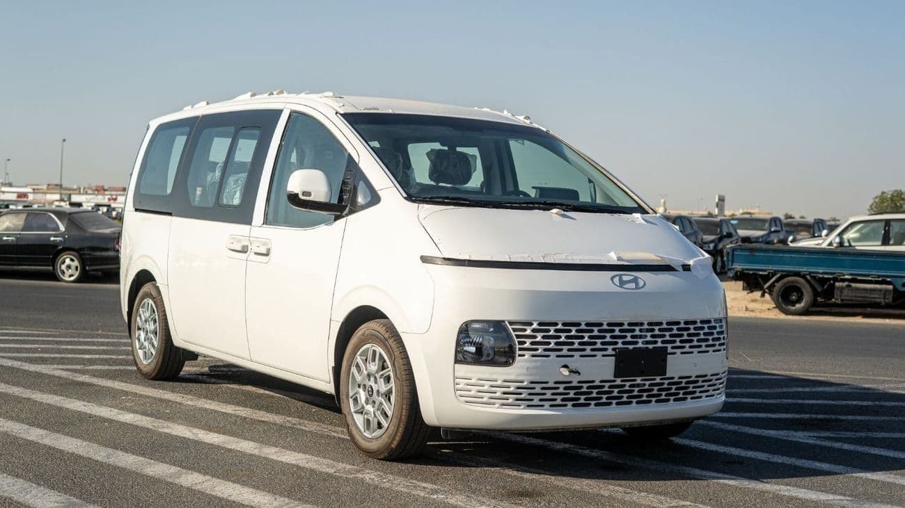 2025 Hyundai Staria