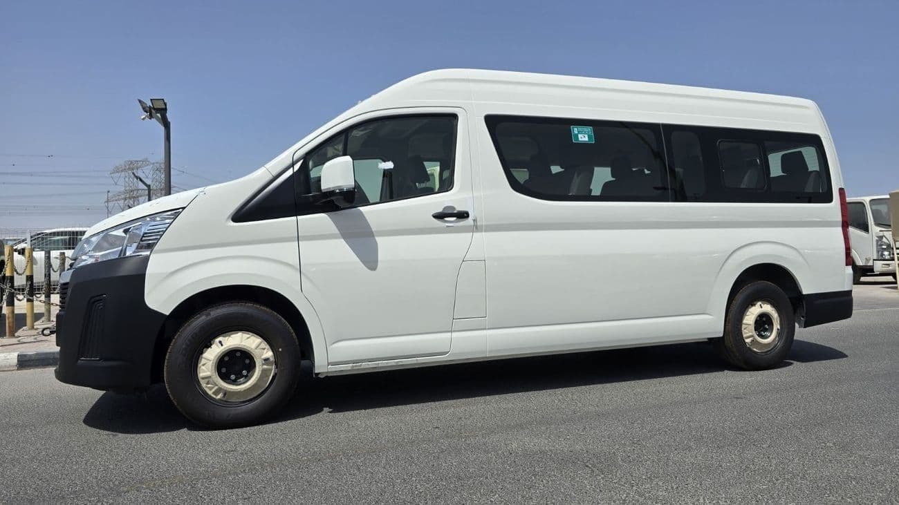 2026 Toyota Hiace GL thumbnail 2