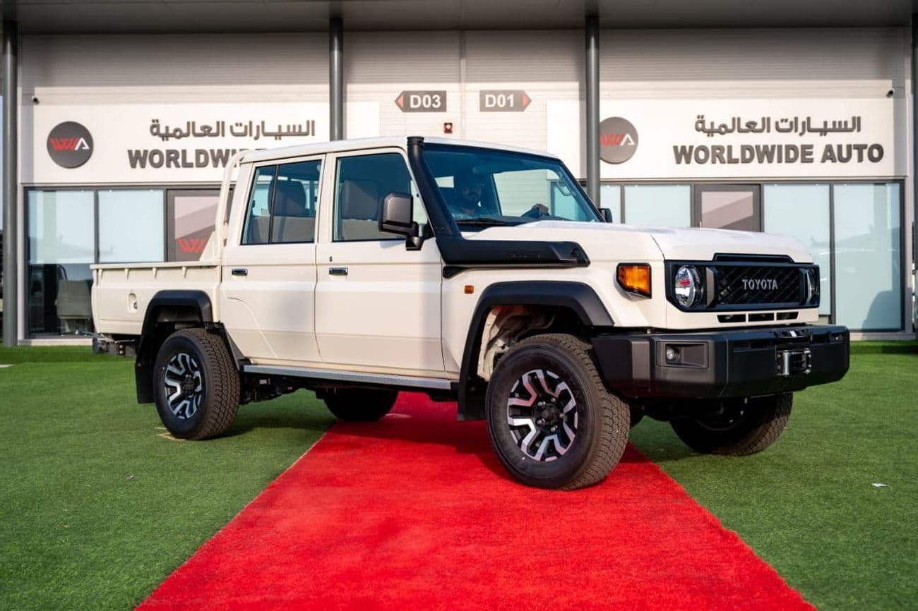 2025 Toyota Land Cruiser Pick Up 79