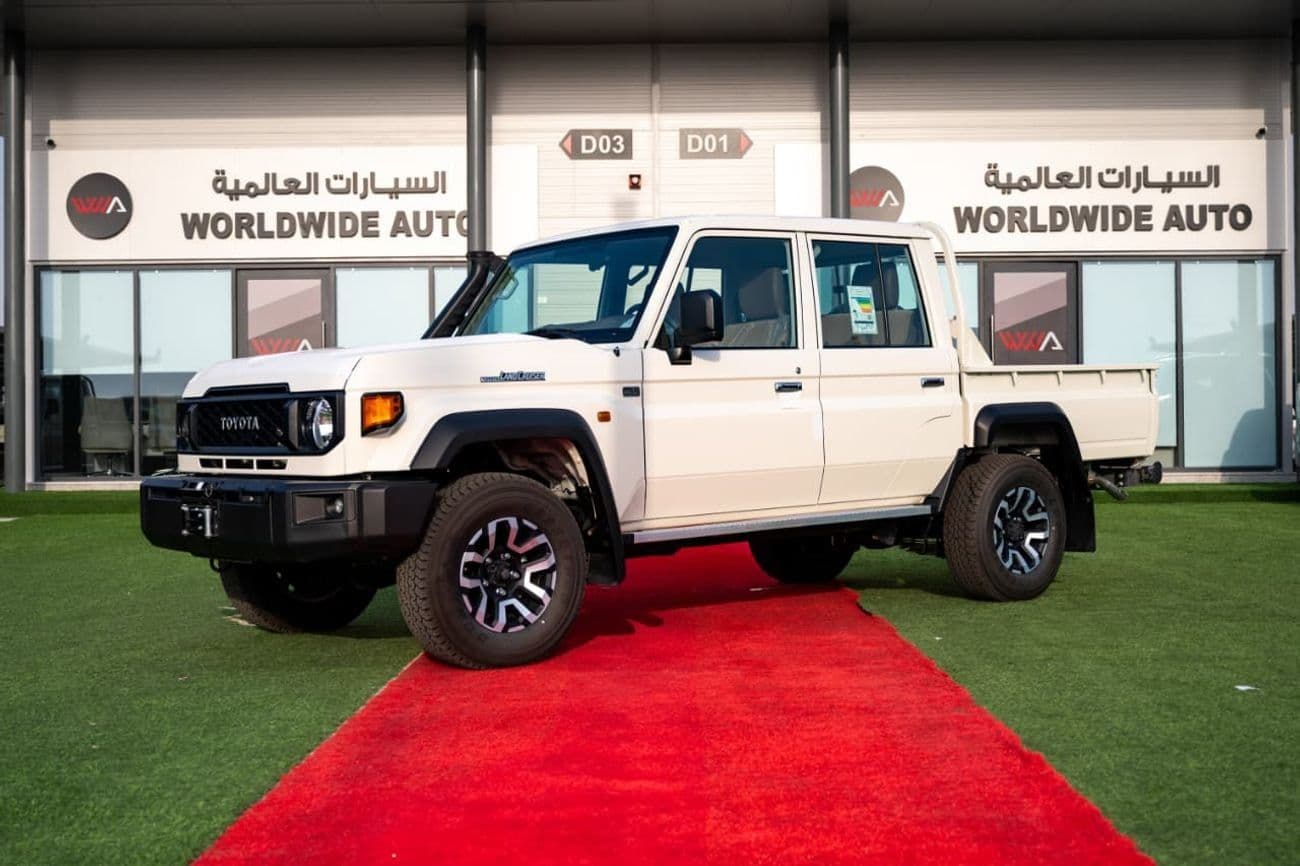 2025 Toyota Land Cruiser Pick Up 79 thumbnail 3