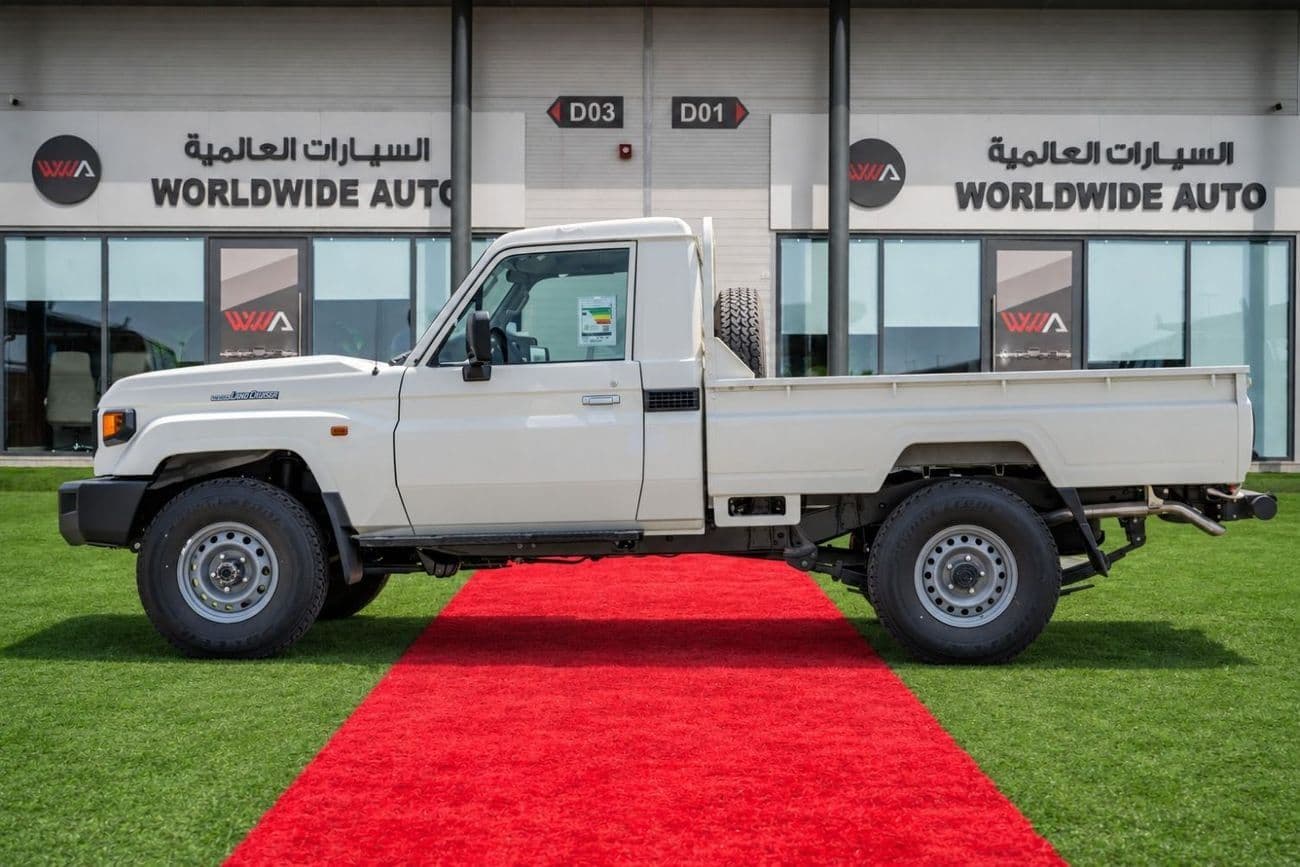2026 Toyota Land Cruiser Pick Up LC79 SINGLE CABIN thumbnail 7
