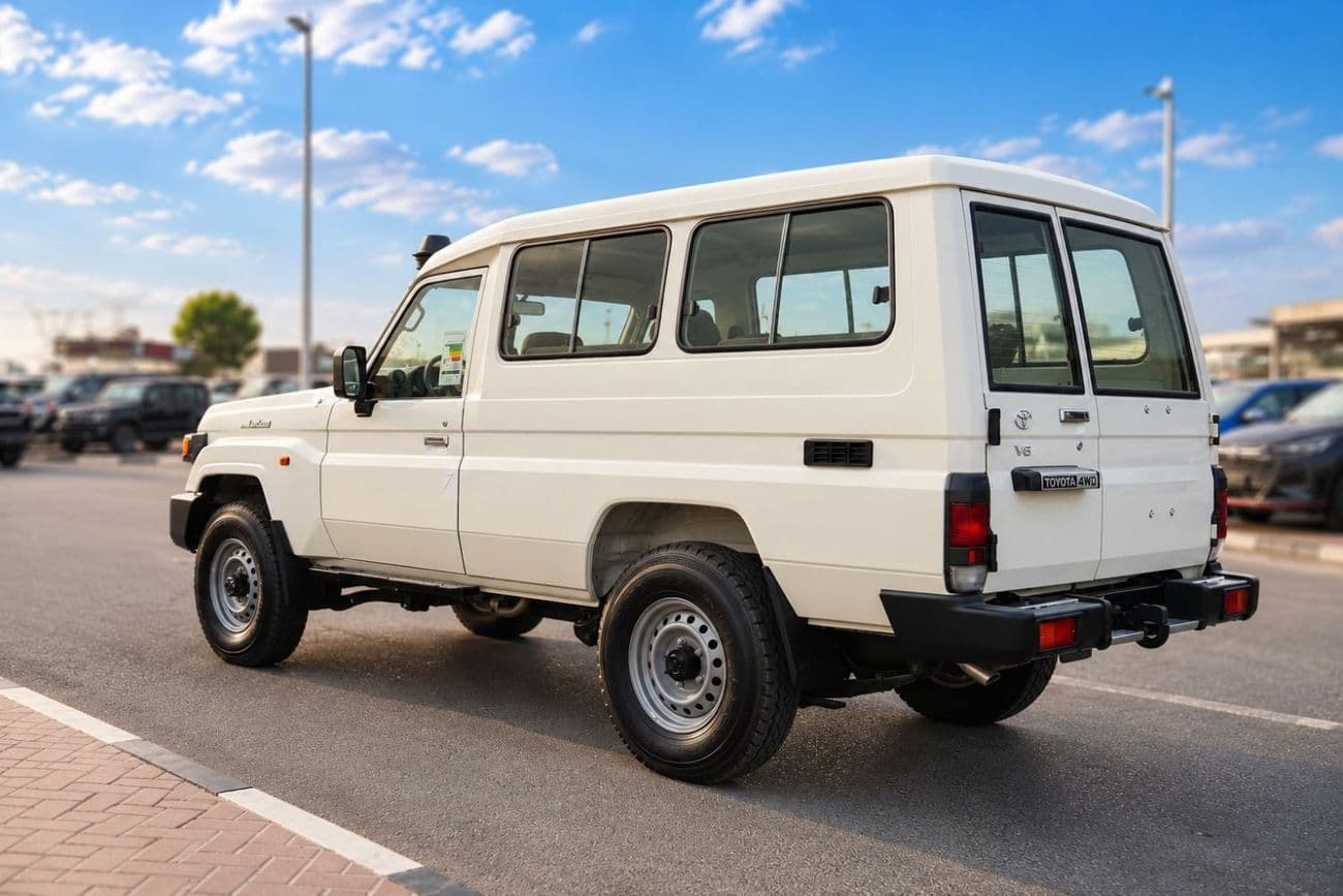 2026 Toyota Land Cruiser 70 LC 78 HARDTOP 4.0L MT thumbnail 6