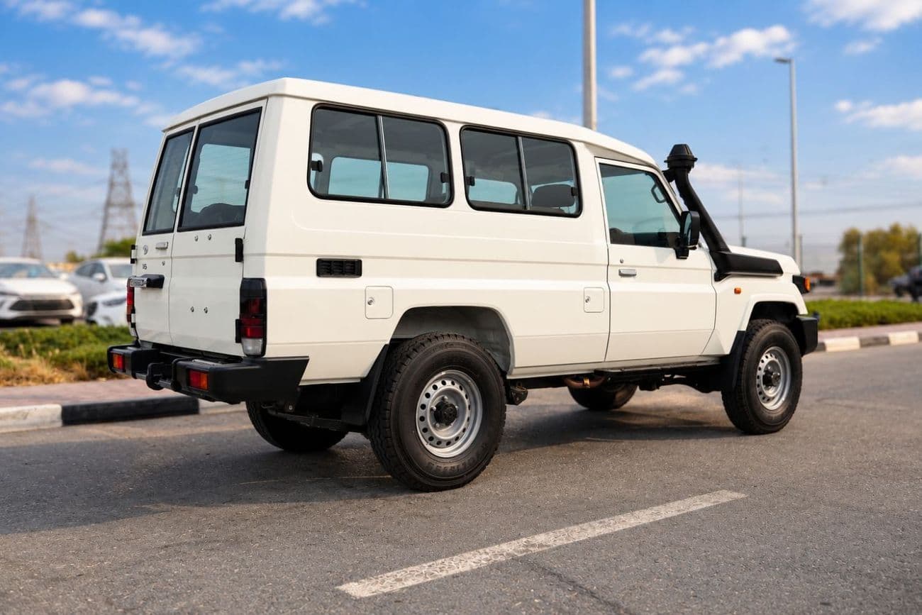 2026 Toyota Land Cruiser 70 LC 78 HARDTOP 4.0L MT thumbnail 5