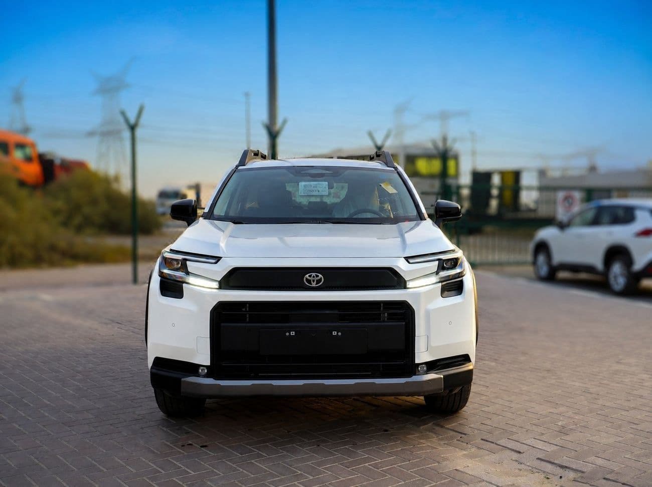 2026 Toyota RAV4 ADVENTURE thumbnail 7