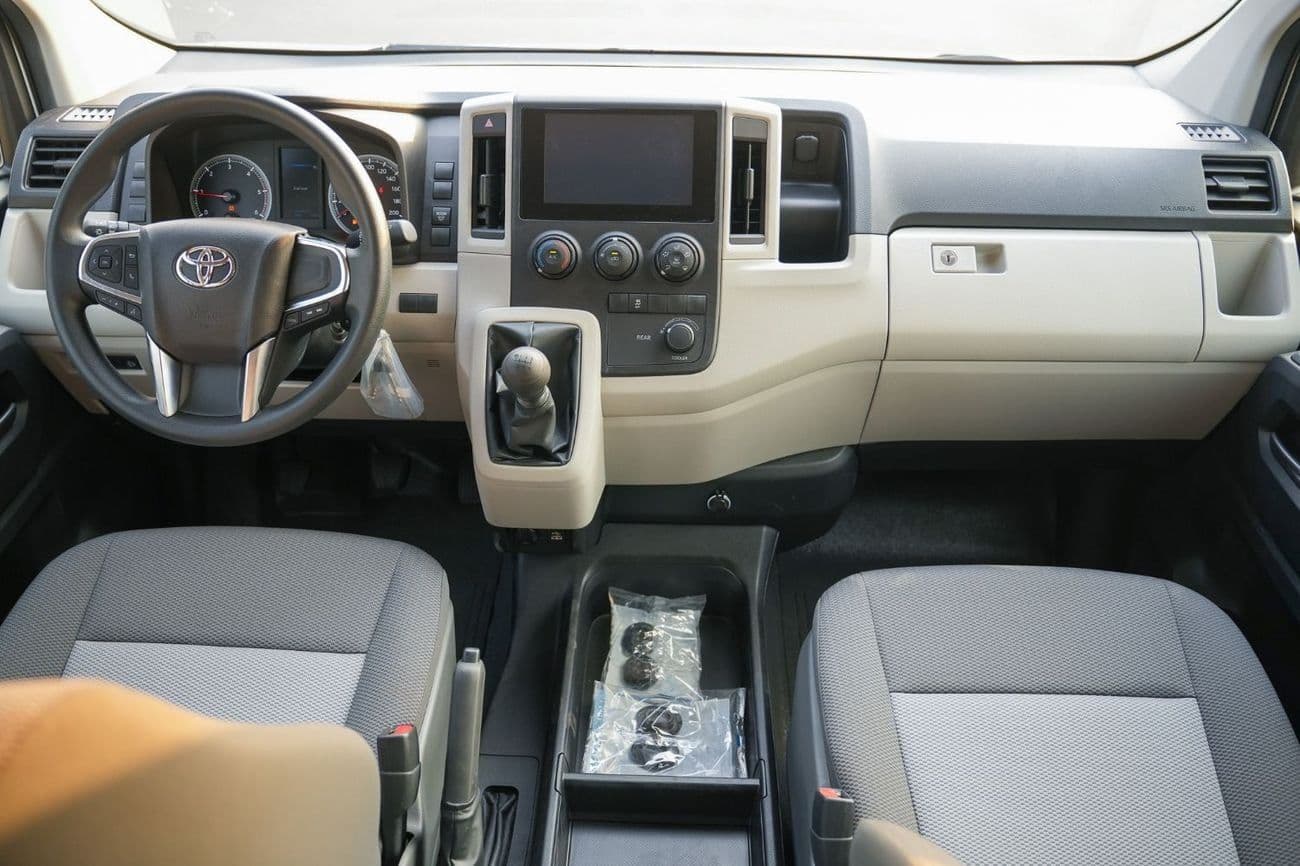 2026 Toyota Hiace DX thumbnail 8