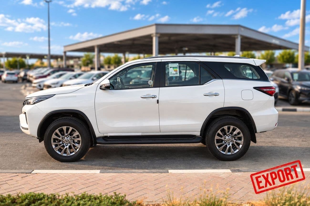 2026 Toyota Fortuner SR5 thumbnail 3