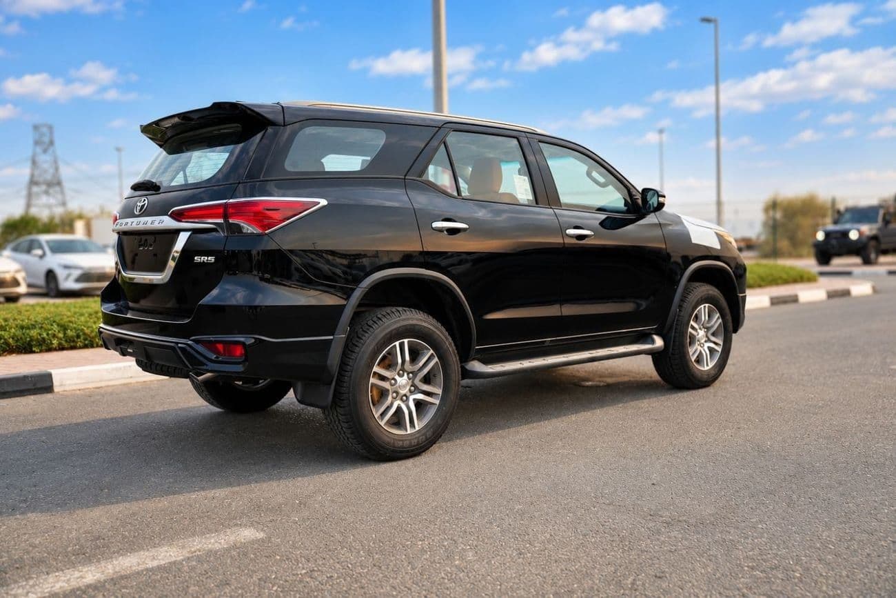 2026 Toyota Fortuner SR5 thumbnail 5