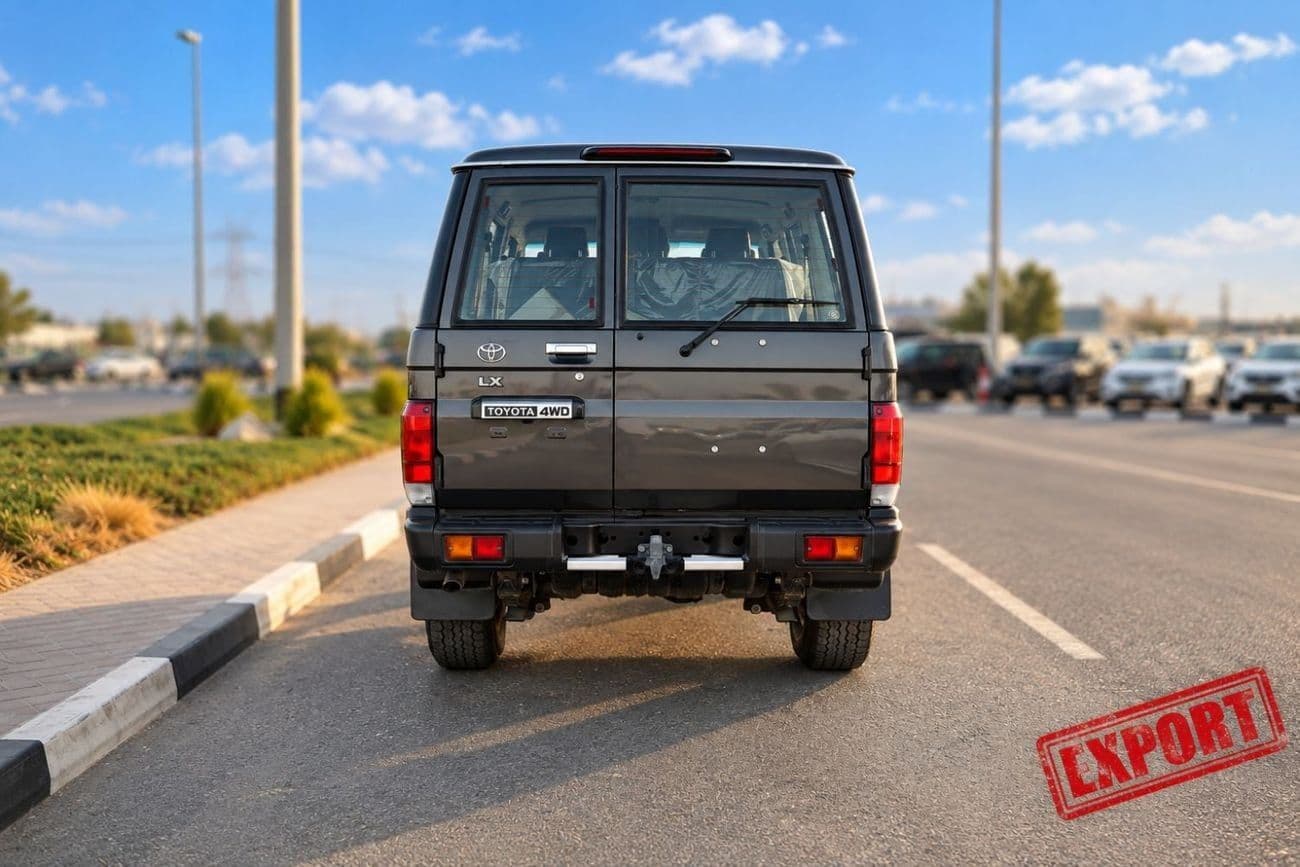 2025 Toyota Land Cruiser 70 LC76 LX thumbnail 6