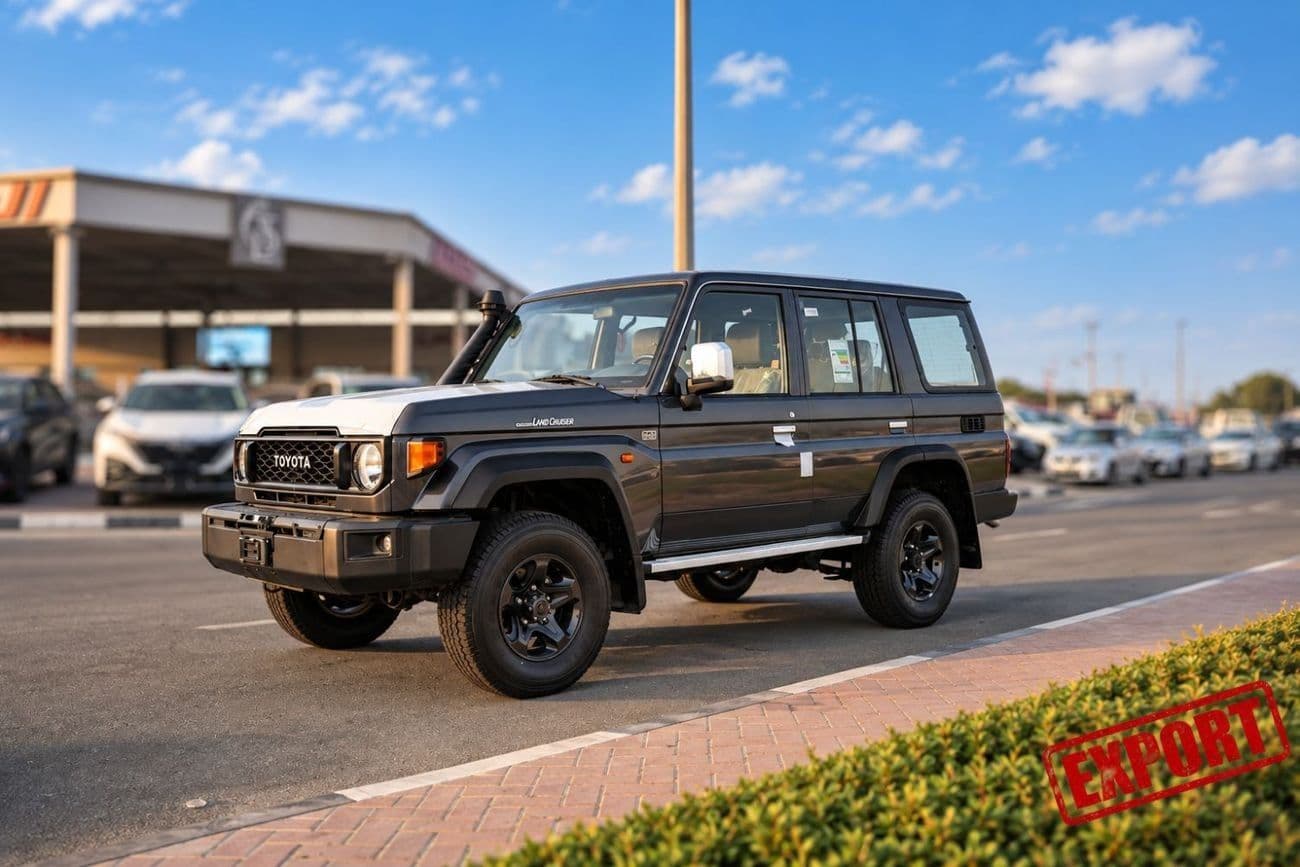 2025 Toyota Land Cruiser 70 LC76 LX thumbnail 3