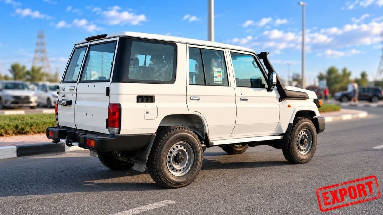 2026 Toyota Land Cruiser 70 LC76 LX thumbnail 6