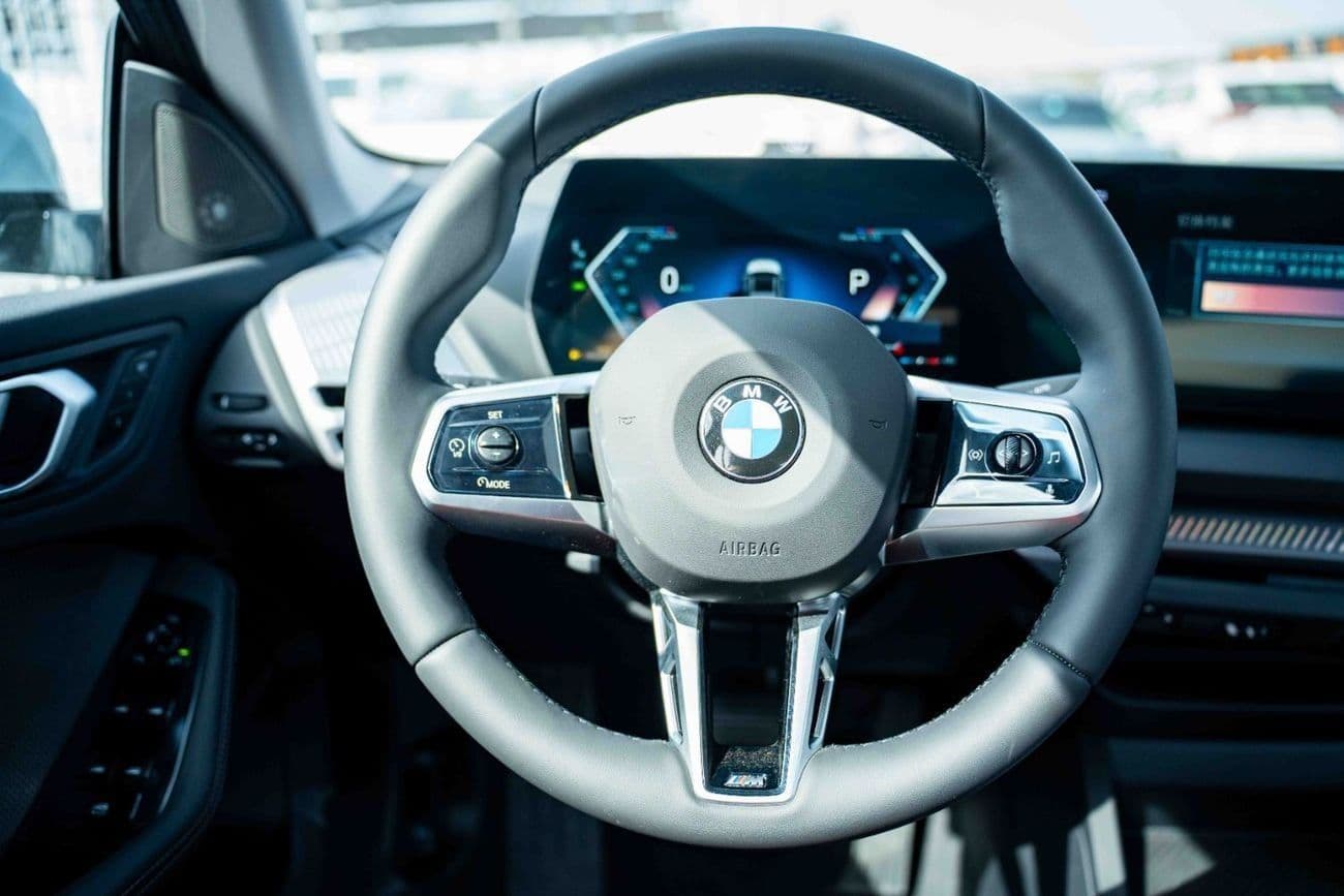 2025 BMW 225i Active Tourer thumbnail 7