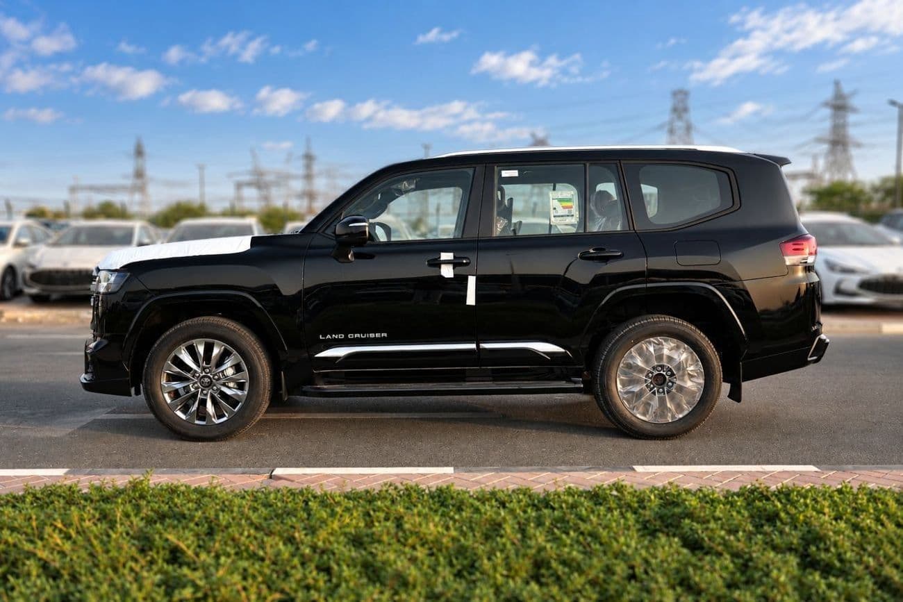 2025 Toyota Land Cruiser GXR thumbnail 3