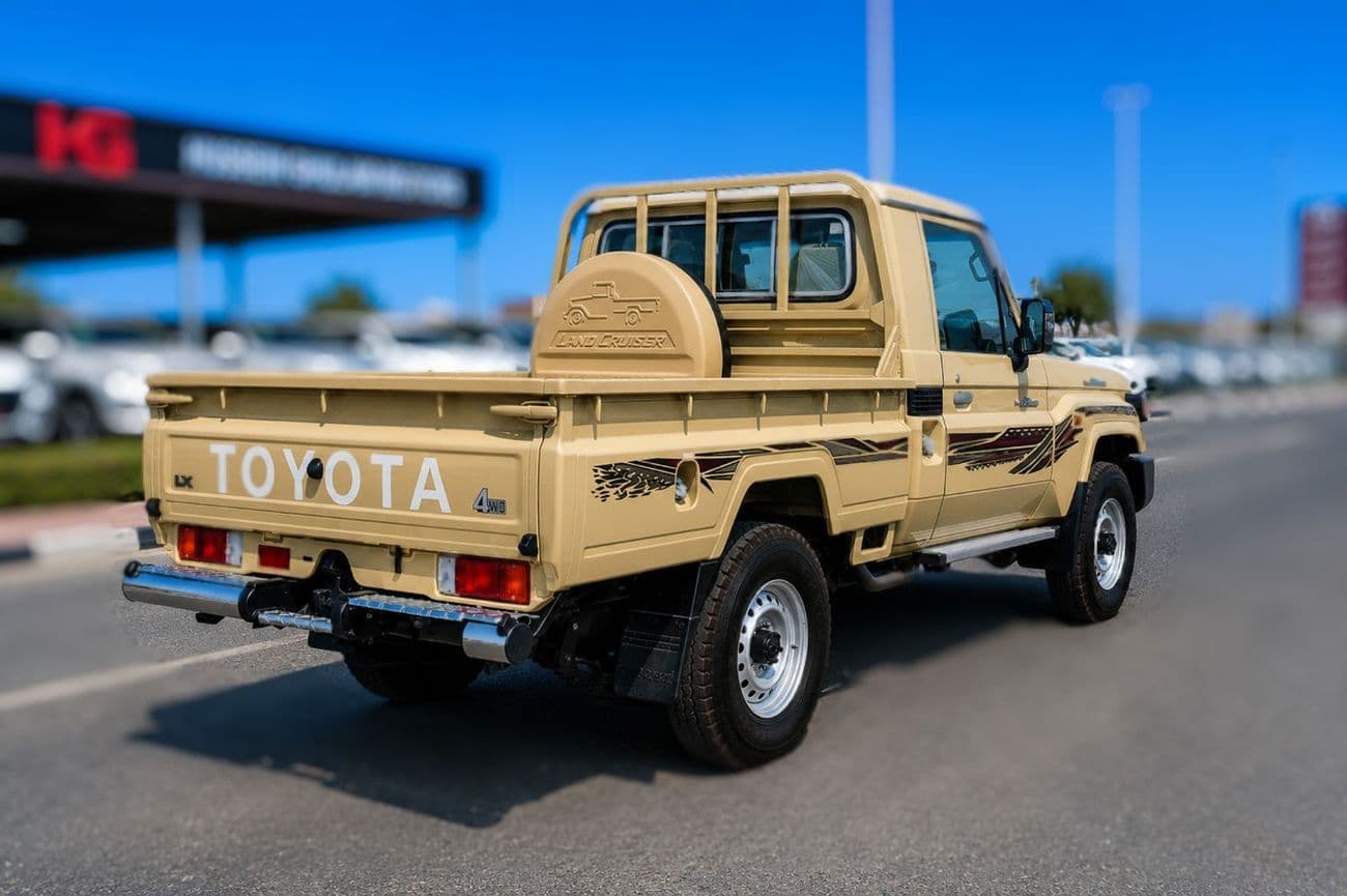 2026 Toyota Land Cruiser 70 LC79 SC thumbnail 7
