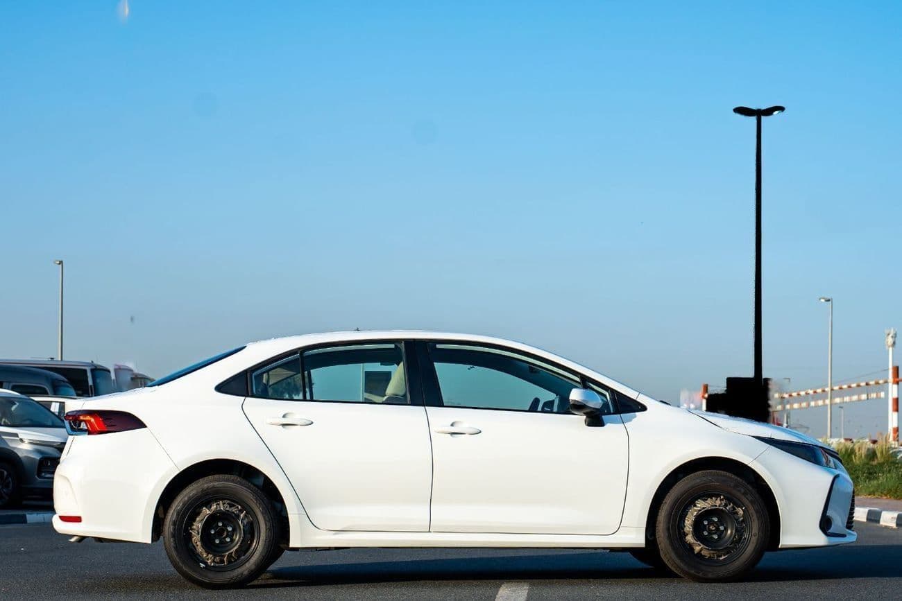 2026 Toyota Corolla XLI thumbnail 2