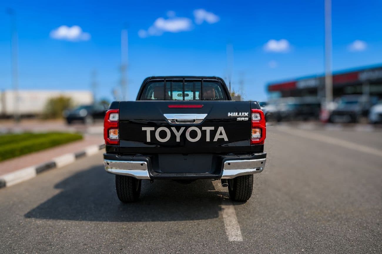2026 Toyota Hilux SR5 thumbnail 8