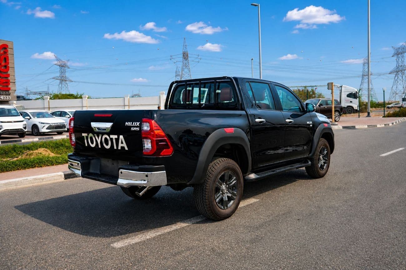 2026 Toyota Hilux SR5 thumbnail 5