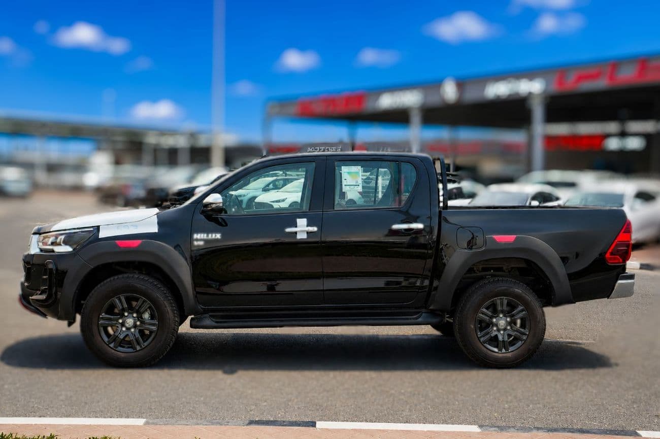 2026 Toyota Hilux SR5 thumbnail 6