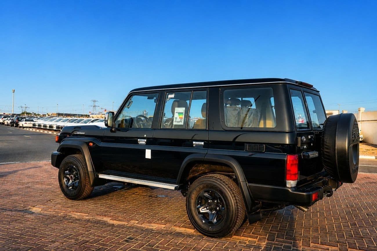 2026 Toyota Land Cruiser 70 v6 petrol thumbnail 2