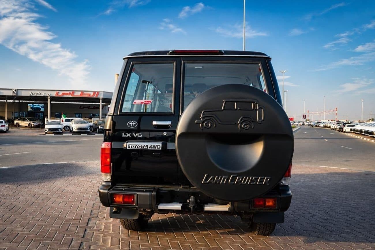 2026 Toyota Land Cruiser 70 v6 petrol thumbnail 5