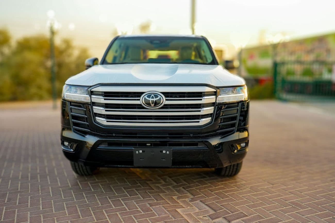 2026 Toyota Land Cruiser GXR thumbnail 3