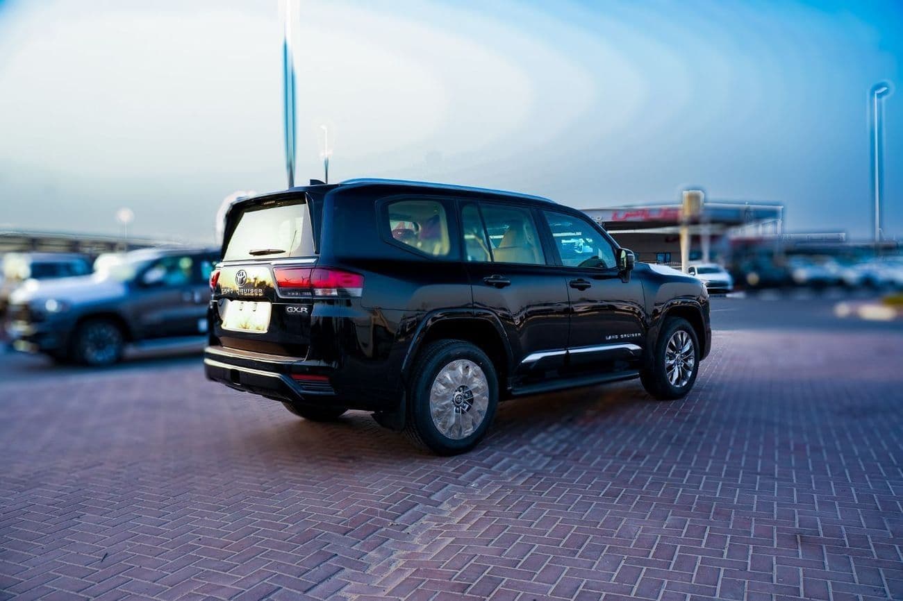 2026 Toyota Land Cruiser GXR thumbnail 6
