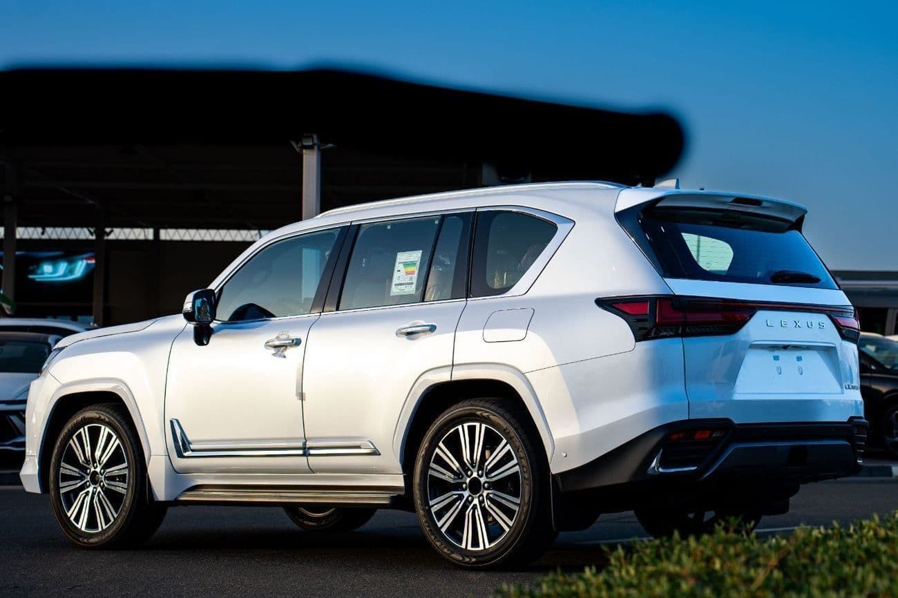 2025 Lexus LX700h SIGNATURE thumbnail 5