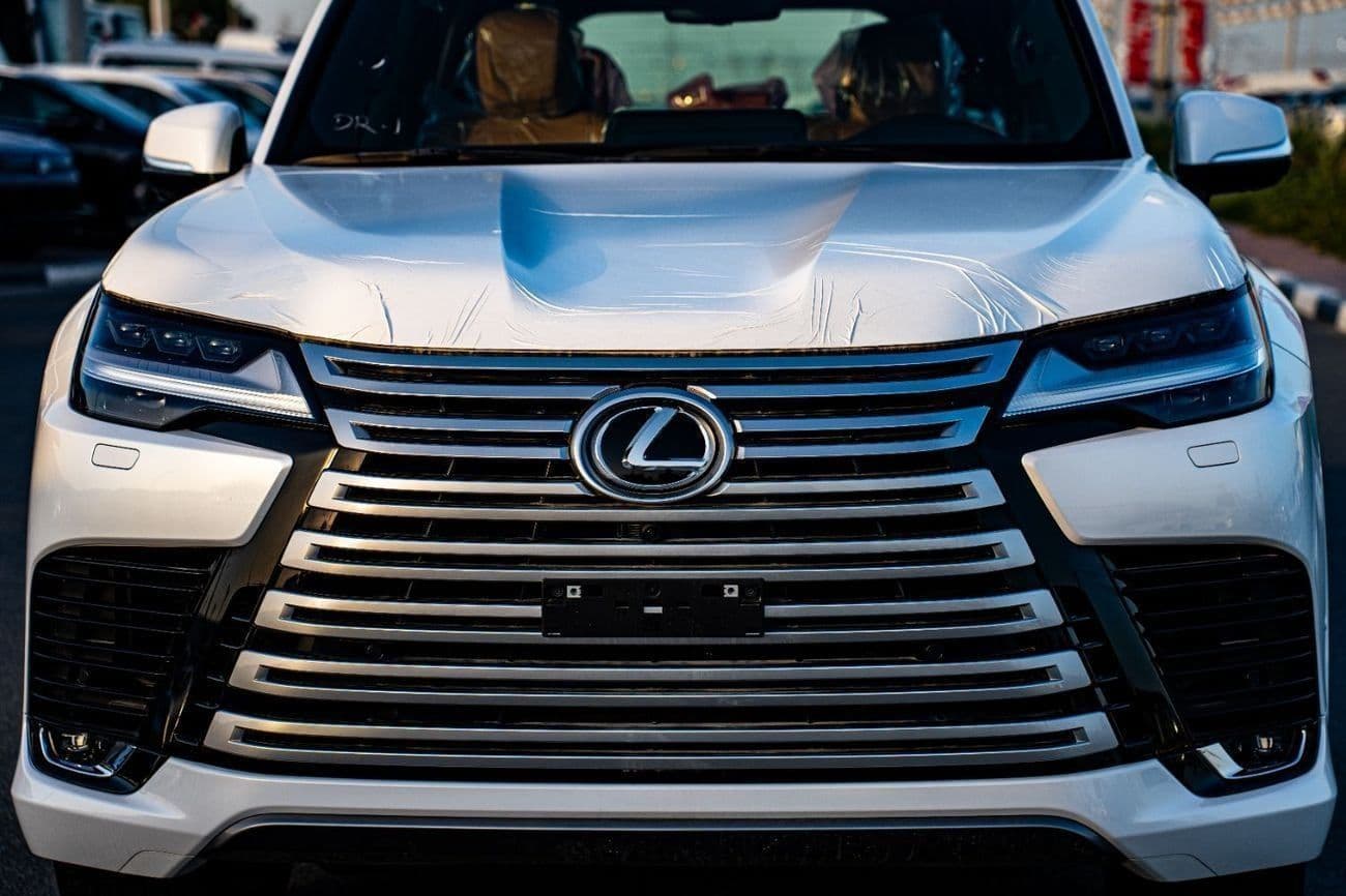 2025 Lexus LX700h SIGNATURE thumbnail 8