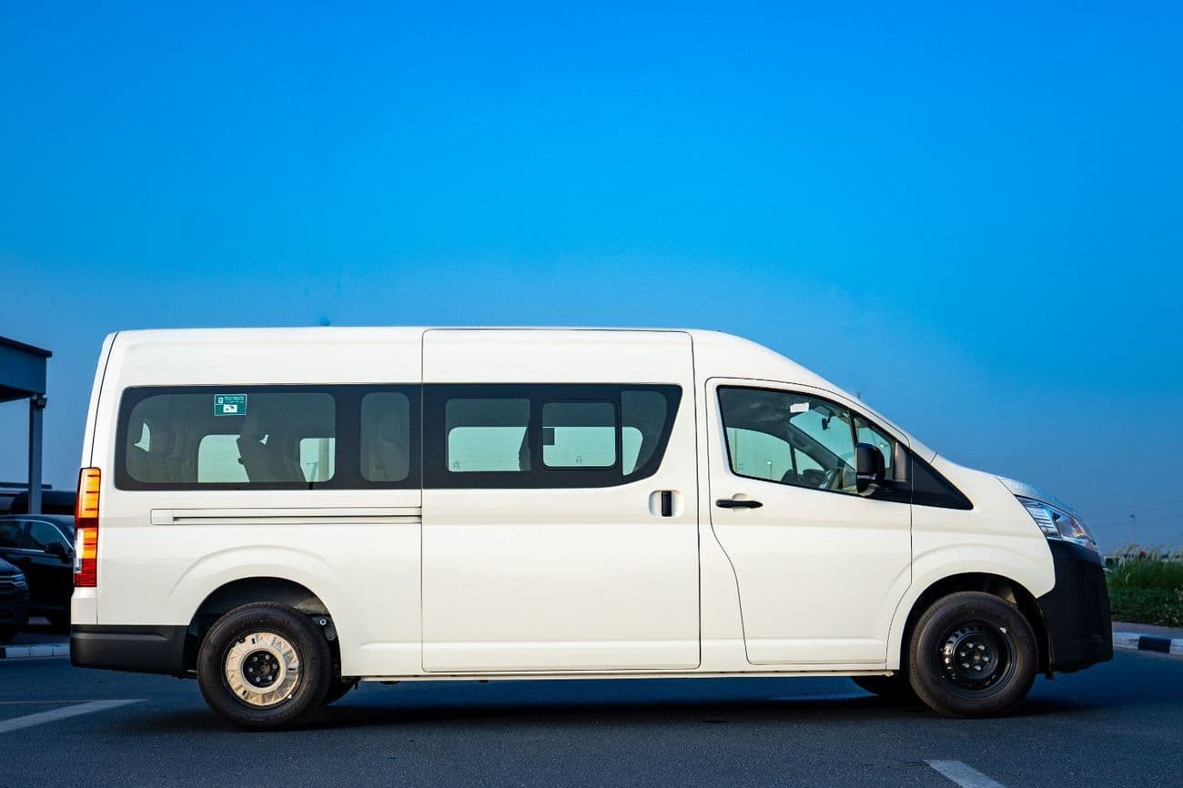 2026 Toyota Hiace GL thumbnail 3