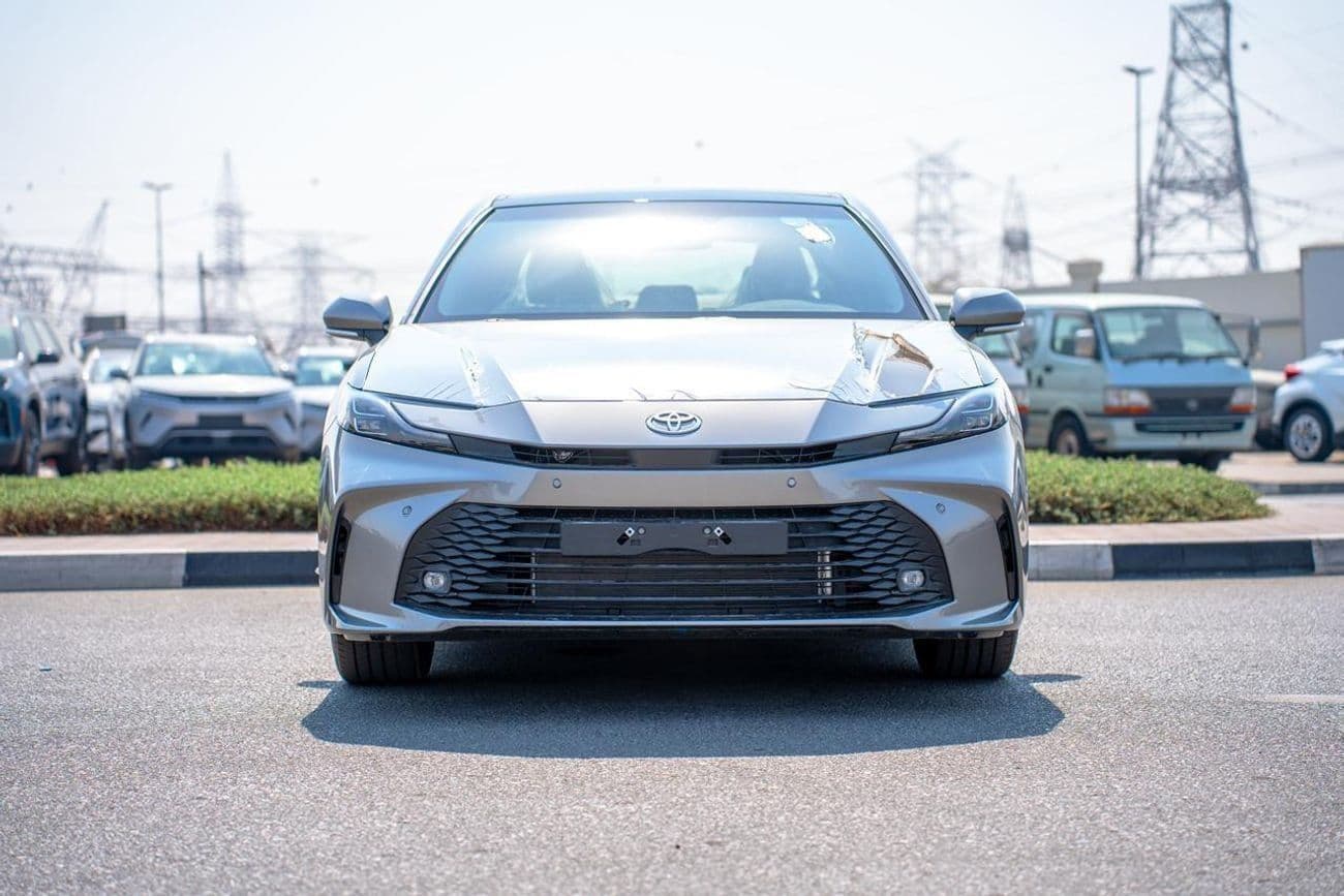 2026 Toyota Camry XLE HEV thumbnail 2
