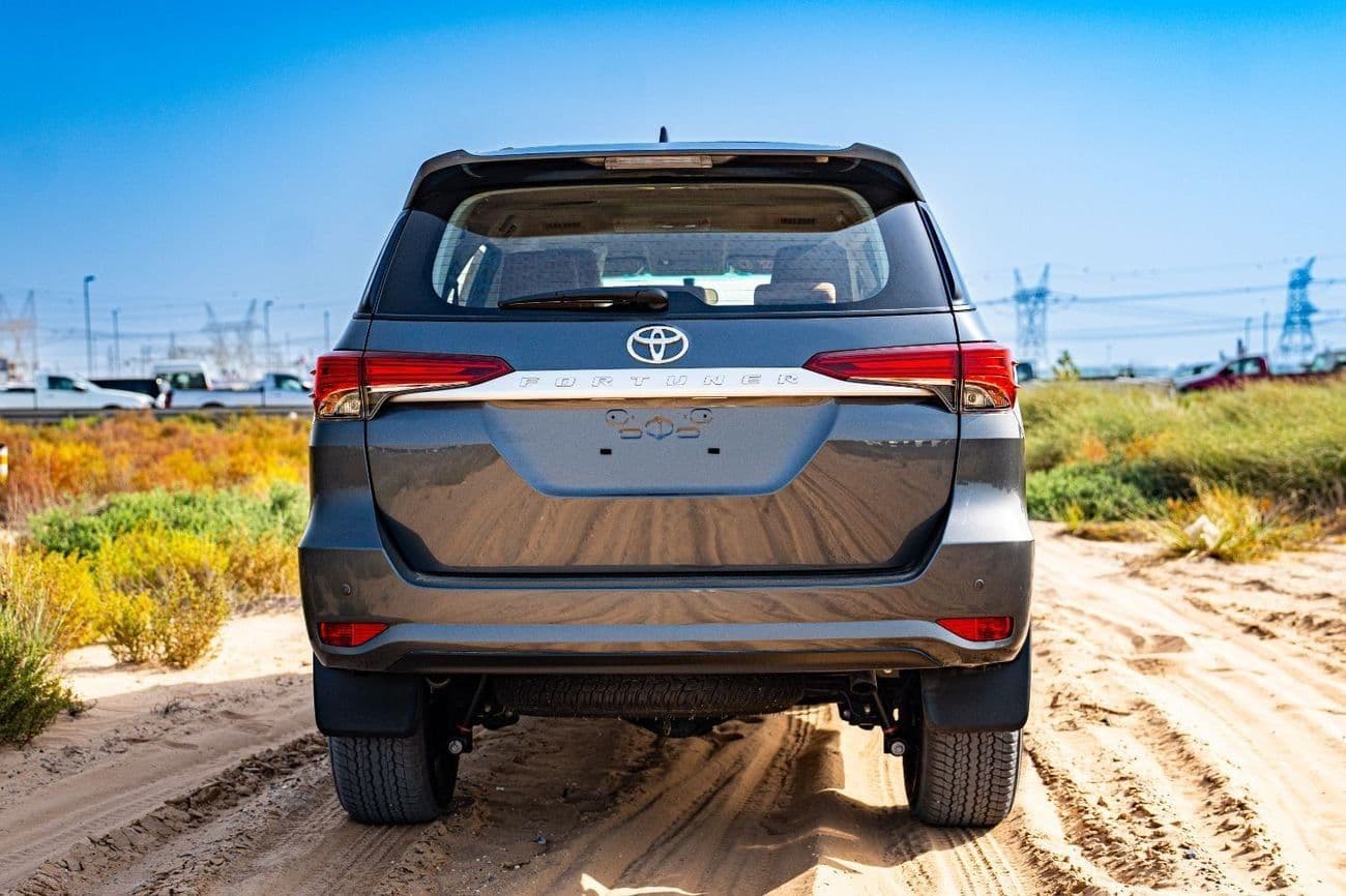 2025 Toyota Fortuner EXR thumbnail 4