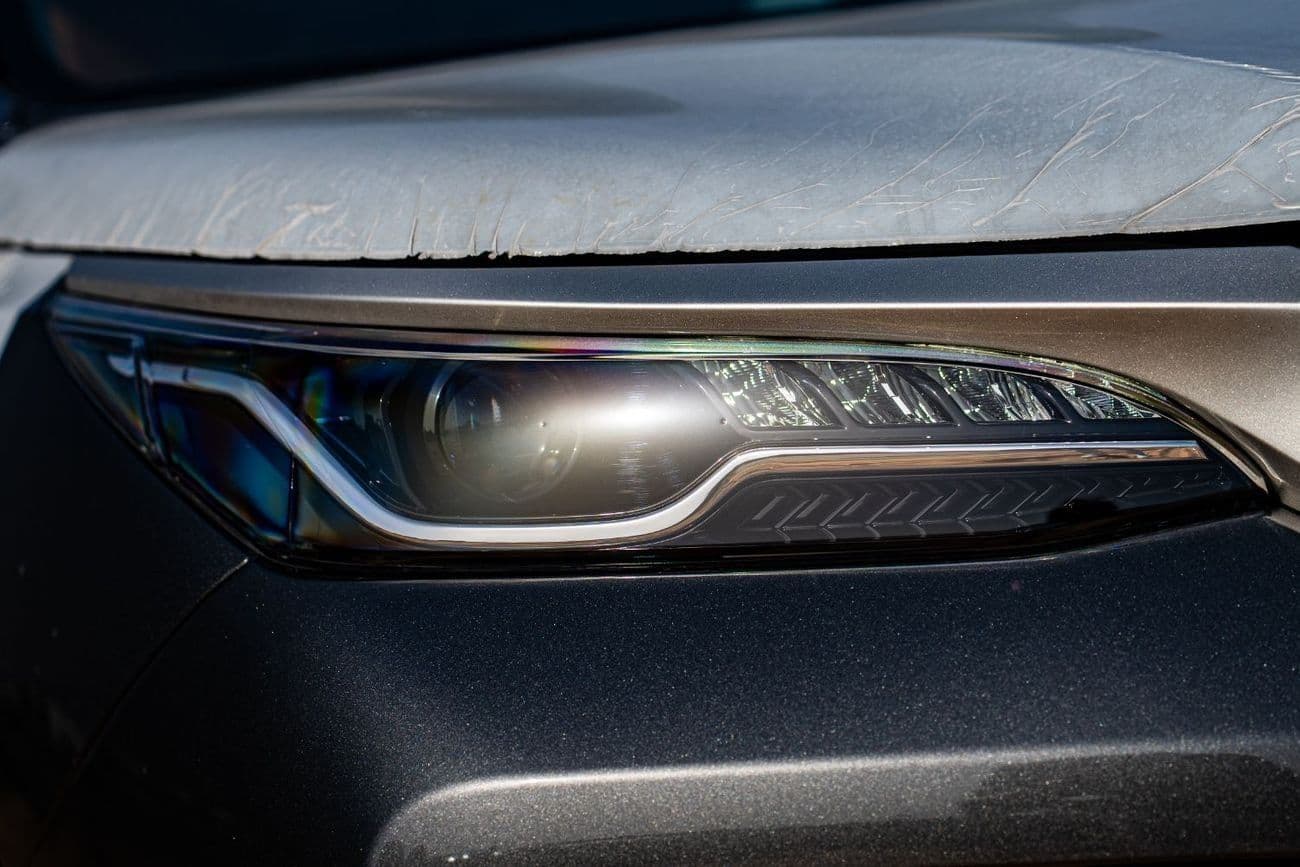 2025 Toyota Fortuner EXR thumbnail 6