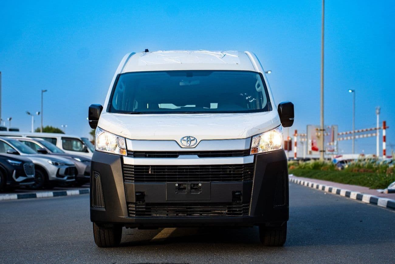 2026 Toyota Hiace GL thumbnail 2