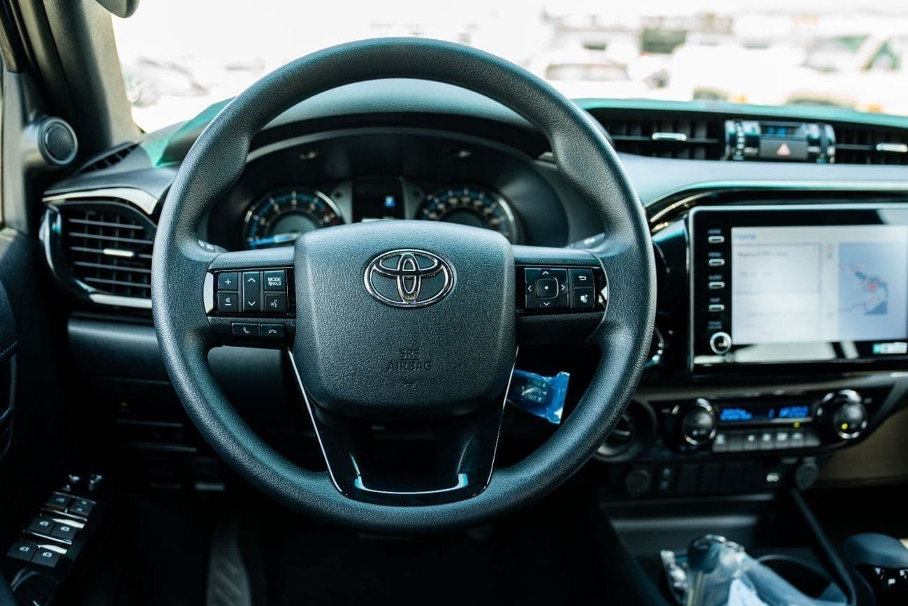 2026 Toyota Hilux ADVENTURE thumbnail 7