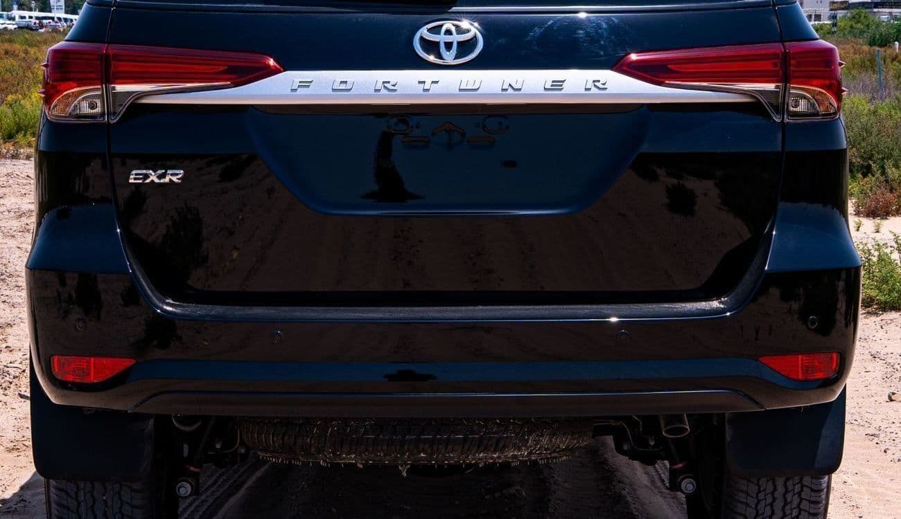 2026 Toyota Fortuner EXR thumbnail 7