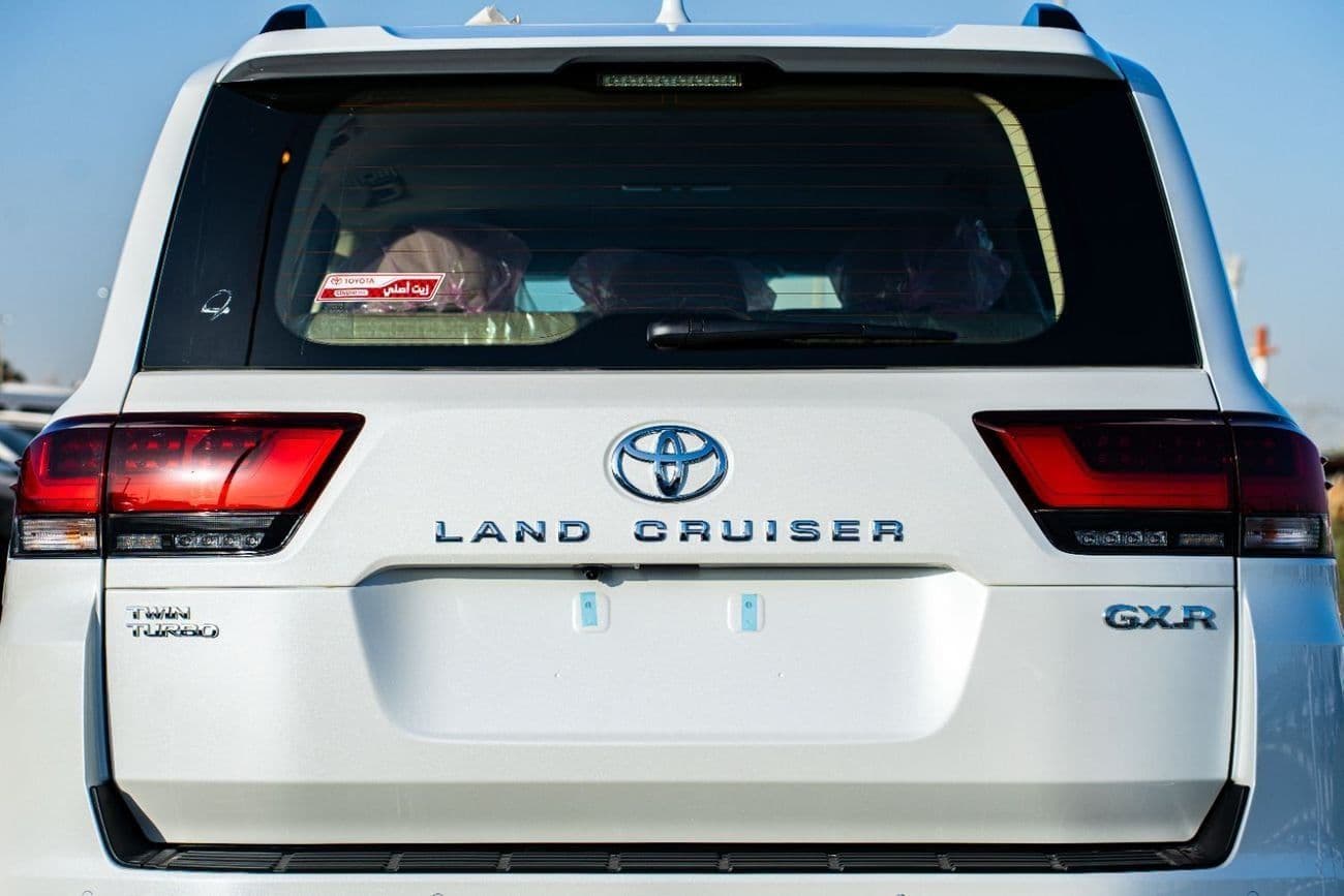 2026 Toyota Land Cruiser GXR thumbnail 6