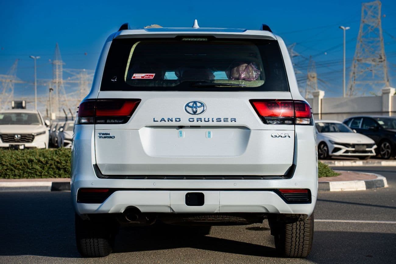 2026 Toyota Land Cruiser GXR thumbnail 4