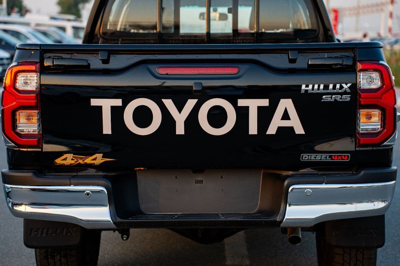 2026 Toyota Hilux GLX thumbnail 6