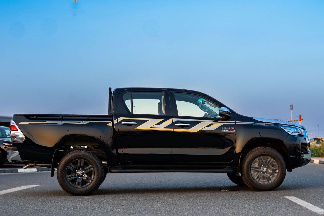 2026 Toyota Hilux GLX thumbnail 3