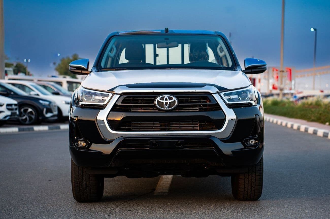 2026 Toyota Hilux GLX thumbnail 2
